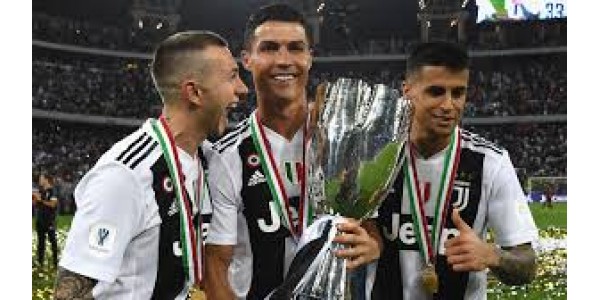 Juventus og sponsorer fornyer sin drakter kontrakt